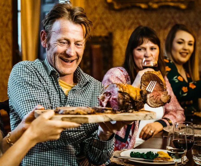 Mijn schoonmoeder probeerde al het eten dat ik voor Thanksgiving had gekookt weg te gooien omdat ik 'vreselijk kook' — dus gaf ik haar een les.