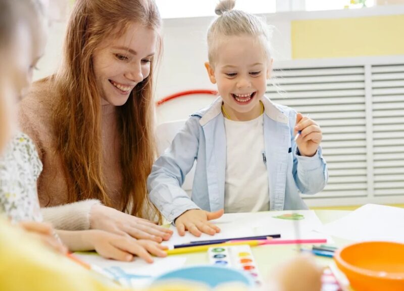 Ik wilde onze zoon inschrijven op een privéschool, maar mijn man hield vol dat we het geld niet hadden – Later ontdekte ik dat hij de huur van iemand anders betaalde