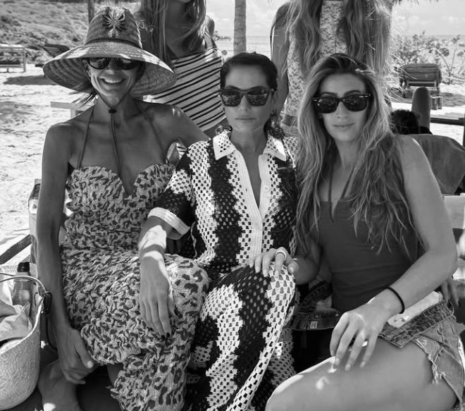 Juliana Awada vierde haar verjaardag samen met haar twee dochters, Valentina en Antonia, tijdens hun droomvakantie in het Caribisch gebied.