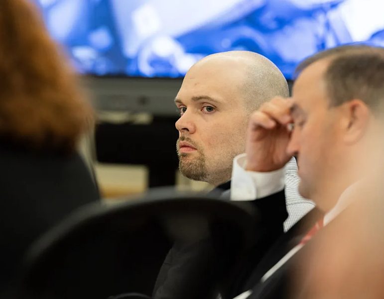 De juridische procedures gaan door terwijl de rechtbank emotioneel bewijs hoort in de zaak van Athena Strand