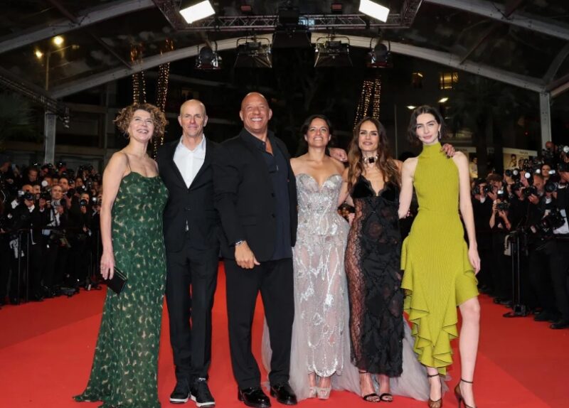 Paul Walkers dochter Meadow, 27, deelde een ontroerend moment met haar peetvader Vin Diesel in Cannes.