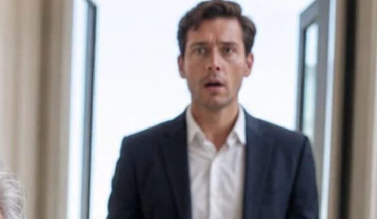 Mijn man liet me alleen achter in het ziekenhuis voor de verjaardag van zijn moeder – drie dagen later werd hij lijkbleek toen hij zag wie mijn zoon vasthield