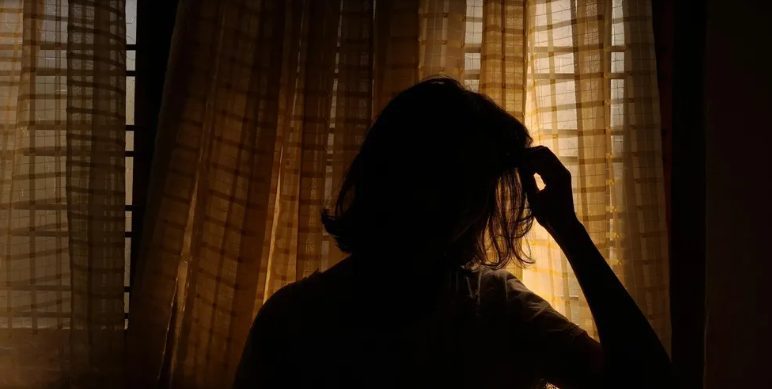 Mijn nieuwe buurvrouw flirtte schaamteloos met mijn man – dus gaf ik haar een les die ze nooit zou vergeten