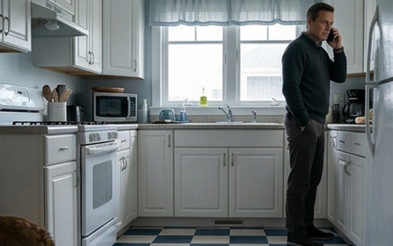 Ik kocht een huis aan zee van 425.000 dollar voor mijn ouders — toen probeerde de man van mijn zus het in te pikken
